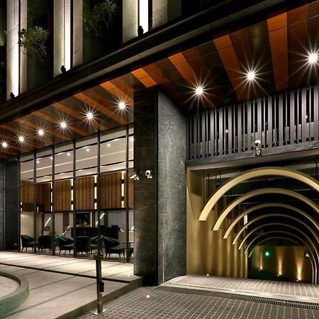 Kun Hotel Taichung Exterior foto
